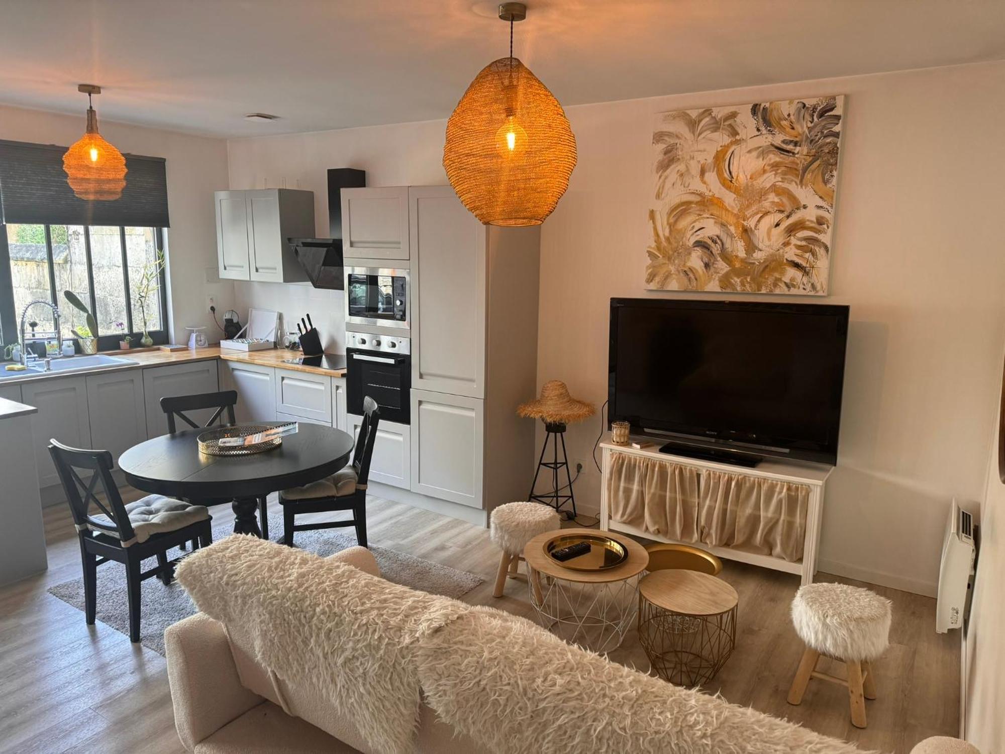 Maison + Parking Prive Au Coeur Angouleme 60M2 מראה חיצוני תמונה