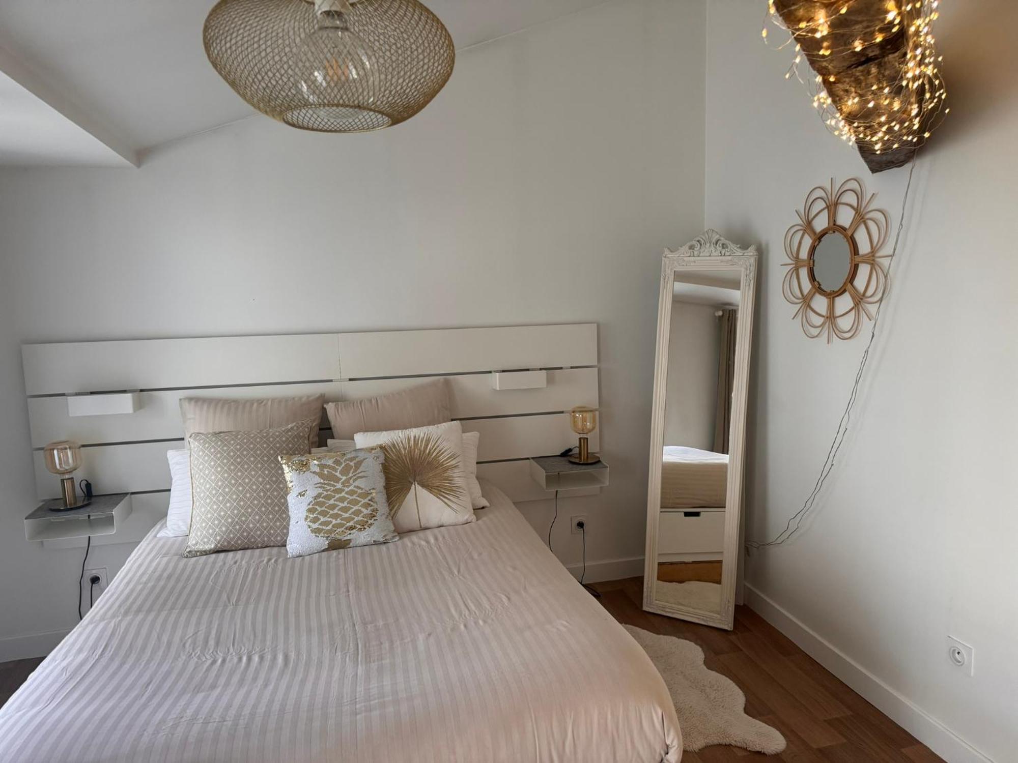 Maison + Parking Prive Au Coeur Angouleme 60M2 מראה חיצוני תמונה